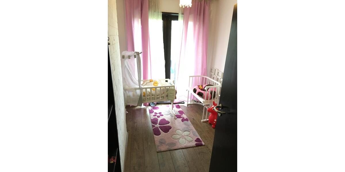 Etagenwohnung Leverkusen Bergisch Neukirchen - 4 Zimmer, 114 m&sup2;, 1.500&euro; | Angebot:25956706