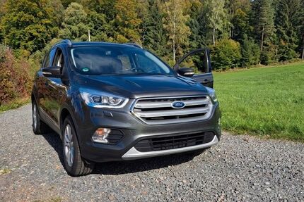 Ford Kuga 125.314 km 9.600 &euro; Lindlar 51789