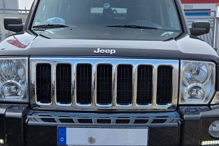 Jeep Commander 221.407 km 10.749 &euro; Köln 50859