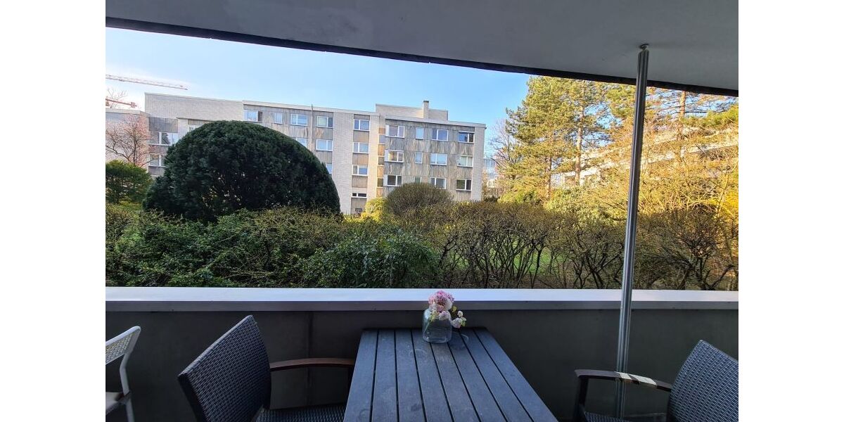 Provisionsfrei* Golzheim - Rheinnähe - ruhige Erdgeschoss-Wohnung voll saniert und möbliert 2 zimmer