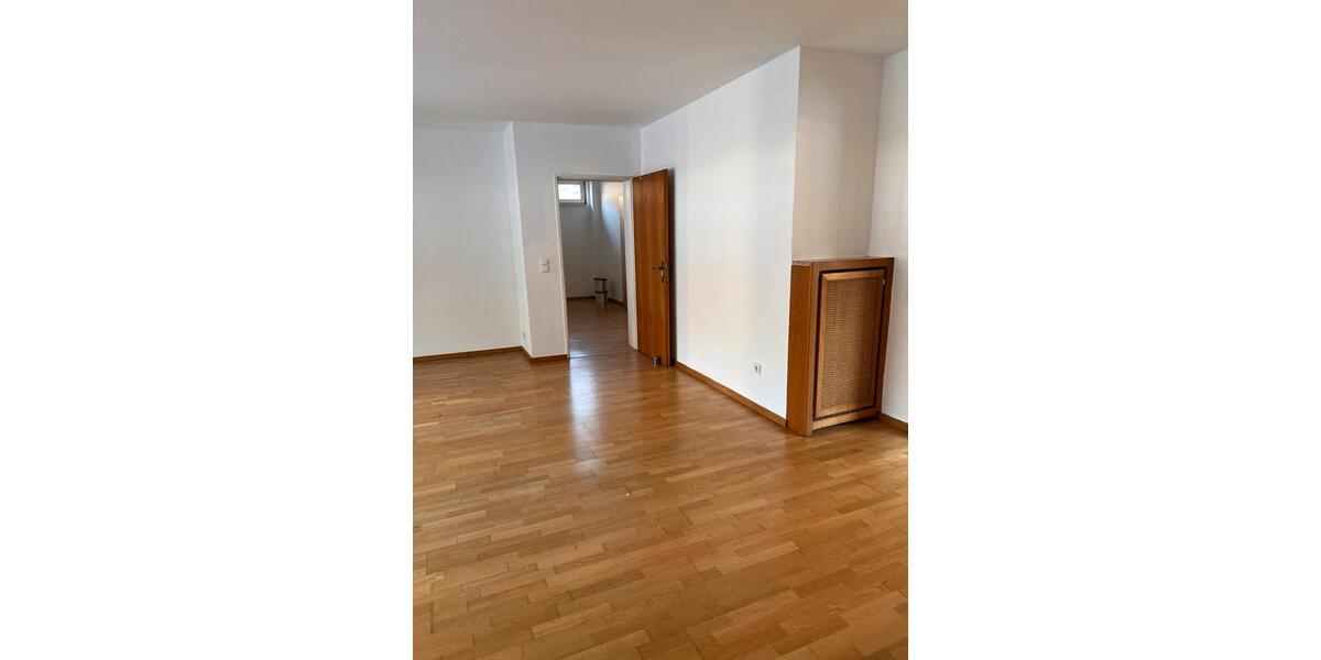Terrassenwohnung Remscheid Lüttringhausen - 3 Zimmer, 97 m&sup2;, 1.250&euro; | Angebot:24817256