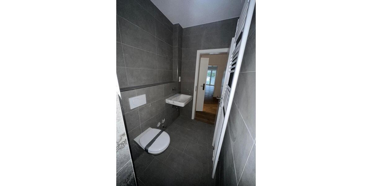 Erdgeschoßwohnung Wuppertal Gemarkung Elberfeld - 1 Zimmer, 63 m&sup2;, 690&euro; | Angebot:24951262