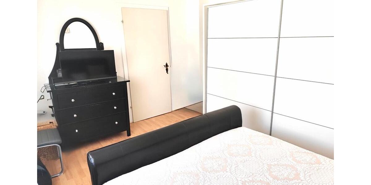 Dachgeschoßwohnung Solingen Wald - 2 Zimmer, 55 m&sup2;, 720&euro; | Angebot:26663996