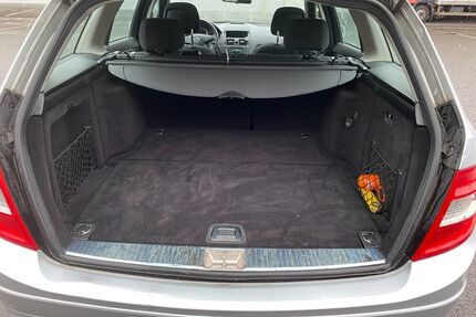 Mercedes C 200