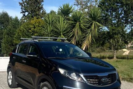 Kia Sportage 85.000 km 8.200 &euro; Düsseldorf 40625