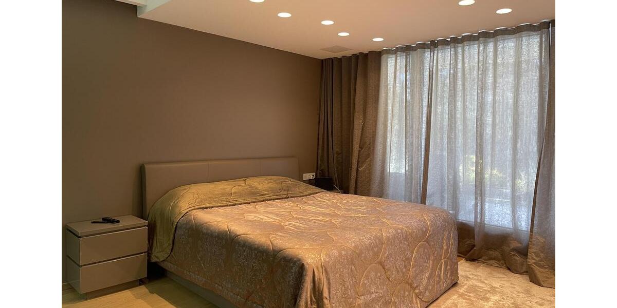 Maisonettenwohnung Düsseldorf Düsseltal - 5 Zimmer, 224 m&sup2;, 5.500&euro; | Angebot:24526472