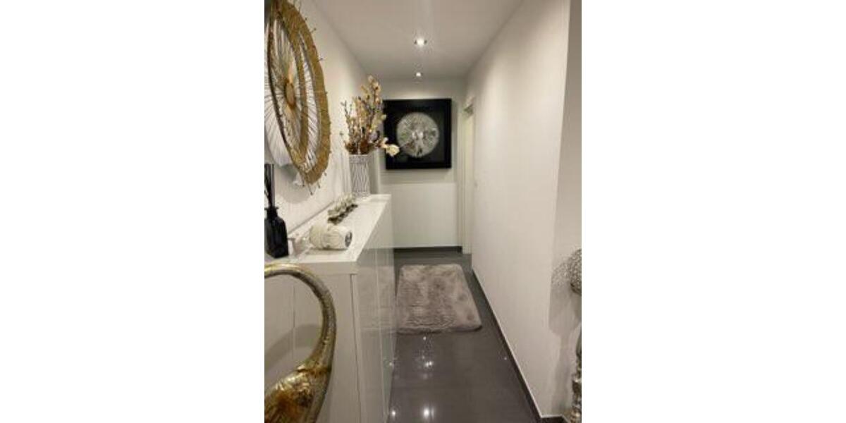 Wohnung zu vermieten – Düsseldorf (ca. 100 m², voll möbliert) 4 zimmer