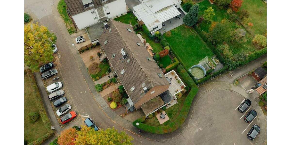 Reihenmittelhaus Leverkusen Schlebusch - 4 Zimmer, 111 m&sup2;, 390.000&euro; | Angebot:24450926