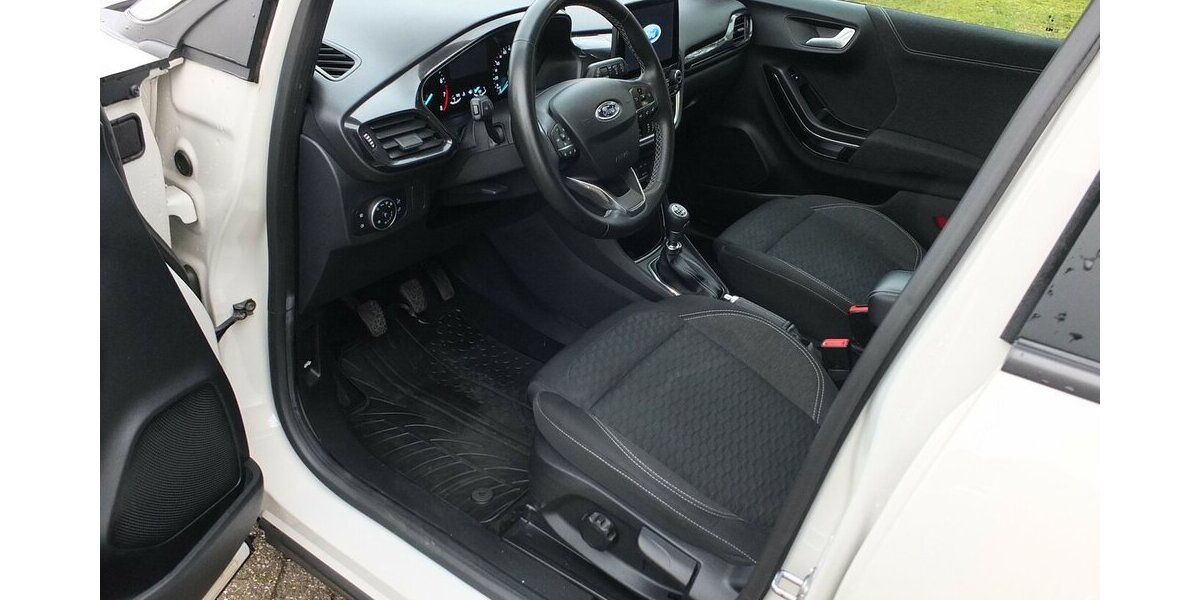 Ford Puma TITANIUM MILD HYBRID NAVI PDC BLUETOOTH 107.845 km 11.904 &euro; Köln 50858