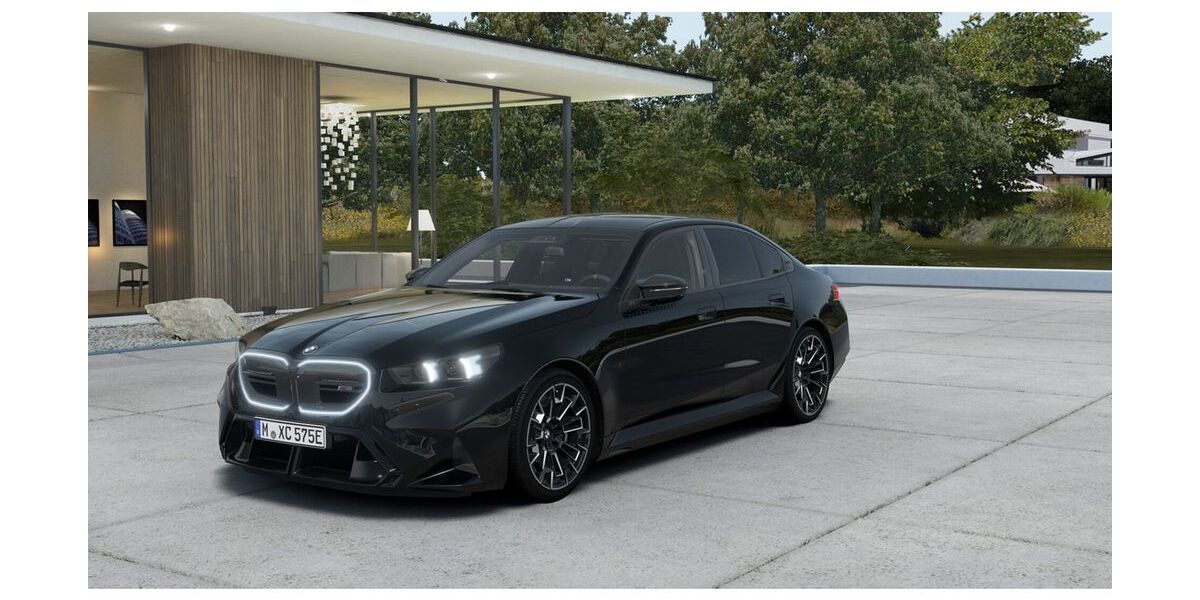BMW M5 8.629 km 127.360 &euro; Düsseldorf 40549