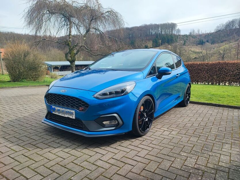 Ford Fiesta 85.000 km 16.500 € Lindlar 51789