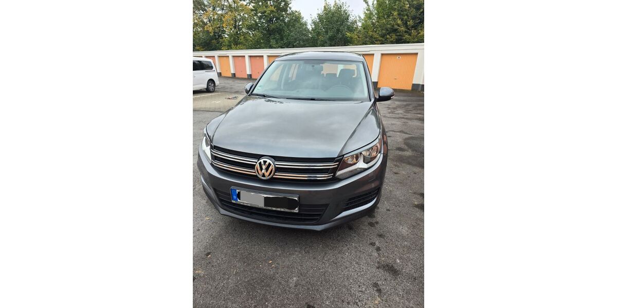VW Tiguan 83.000 km 12.900 &euro; Dormagen 41540