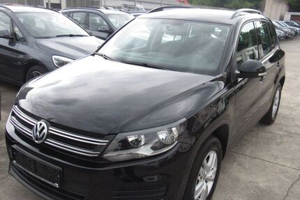 VW Tiguan 149.000 km 8.990 &euro; Leverkusen 51371