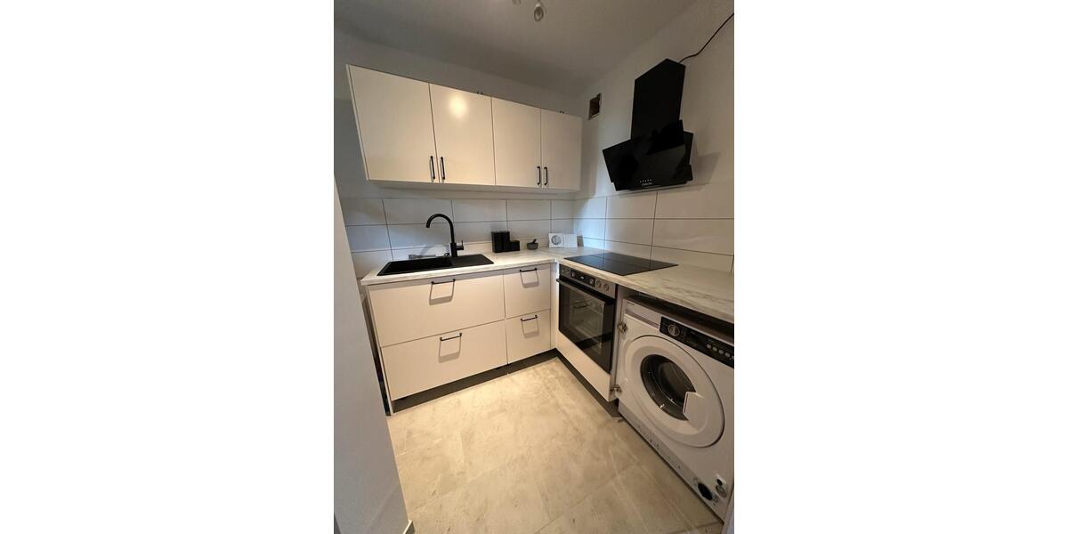 Etagenwohnung Düsseldorf Oberbilk - 1.5 Zimmer, 40 m&sup2;, 1.030&euro; | Angebot:25948994