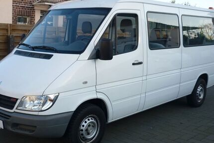 Mercedes-Benz Sprinter 74.500 km 12.980 &euro; Hilden 40721