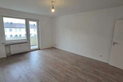 Wohnung Solingen Central - 3 Zimmer, 72 m&sup2;, 215.000&euro; | Angebot:25452821
