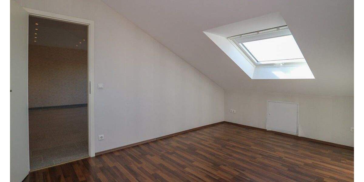 Etagenwohnung Neuss Weckhoven - 2 Zimmer, 68 m&sup2;, 198.000&euro; | Angebot:24764249