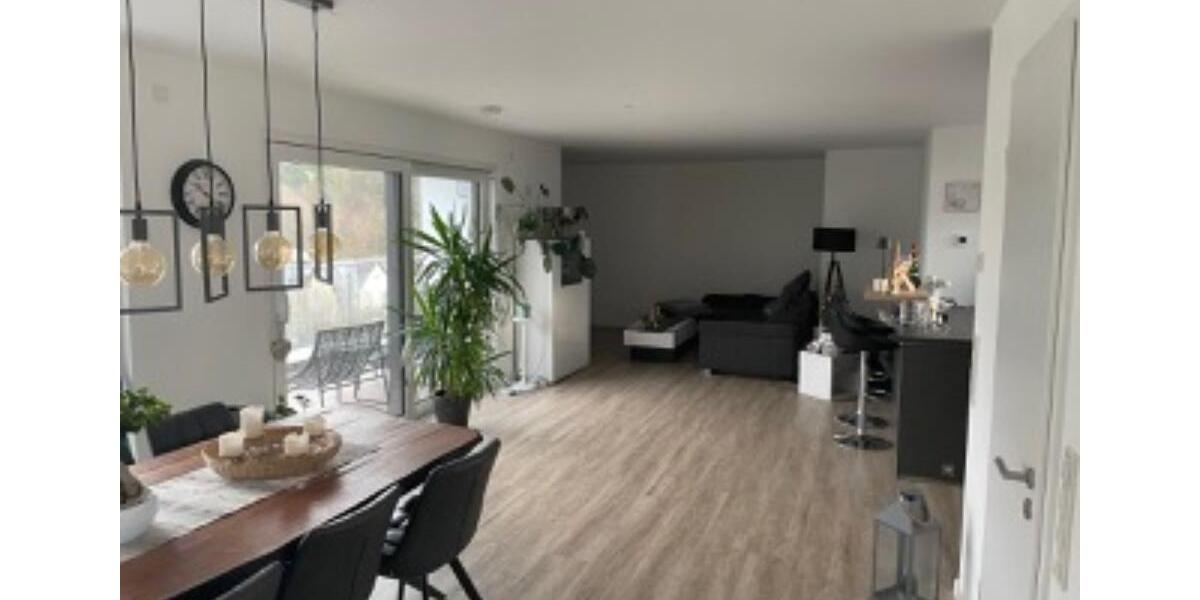 Einfamilienhaus Bergisch Gladbach - 3 Zimmer, 124 m&sup2;, 1.700&euro; | Angebot:25589822