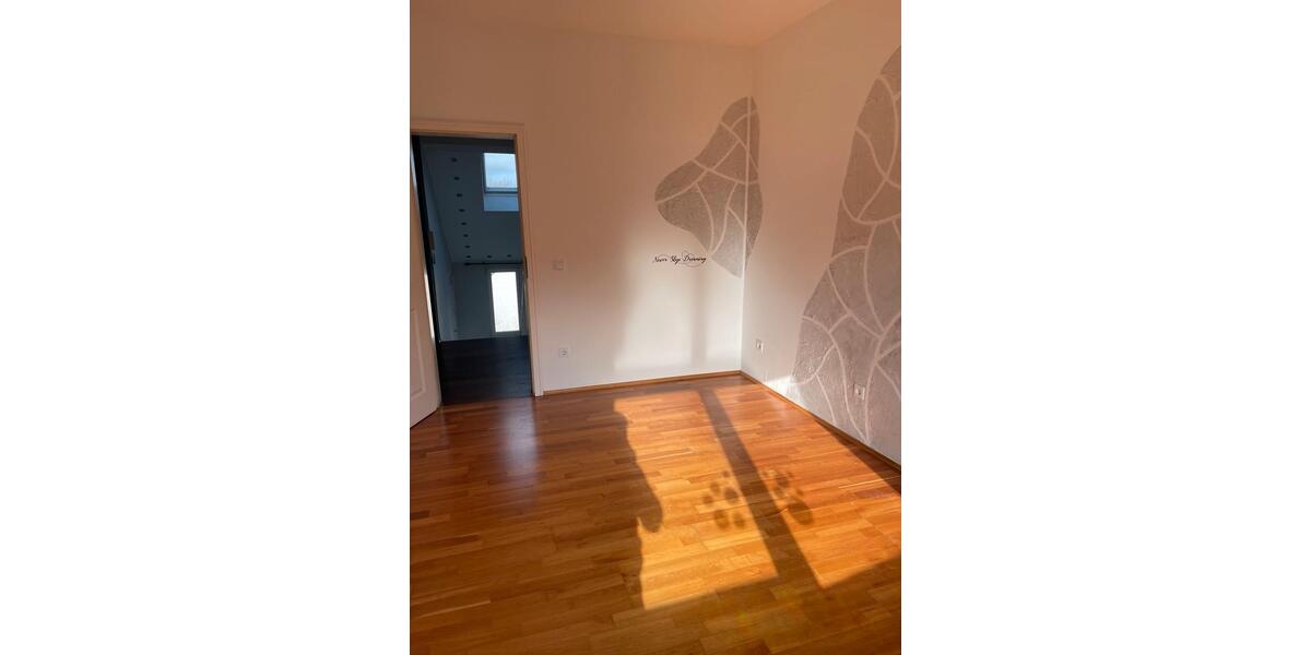 Dachgeschoßwohnung Remscheid Reinshagen - 5 Zimmer, 120 m&sup2;, 1.600&euro; | Angebot:25231588