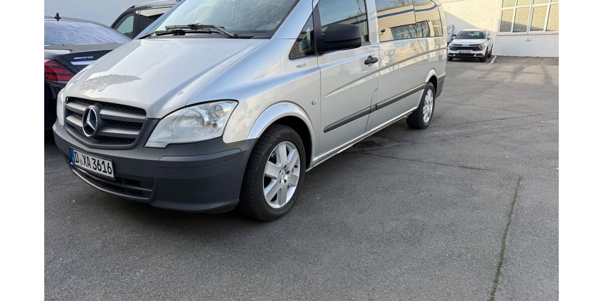 Mercedes-Benz Vito 332.468 km 8.590 &euro; Dusseldorf 40229