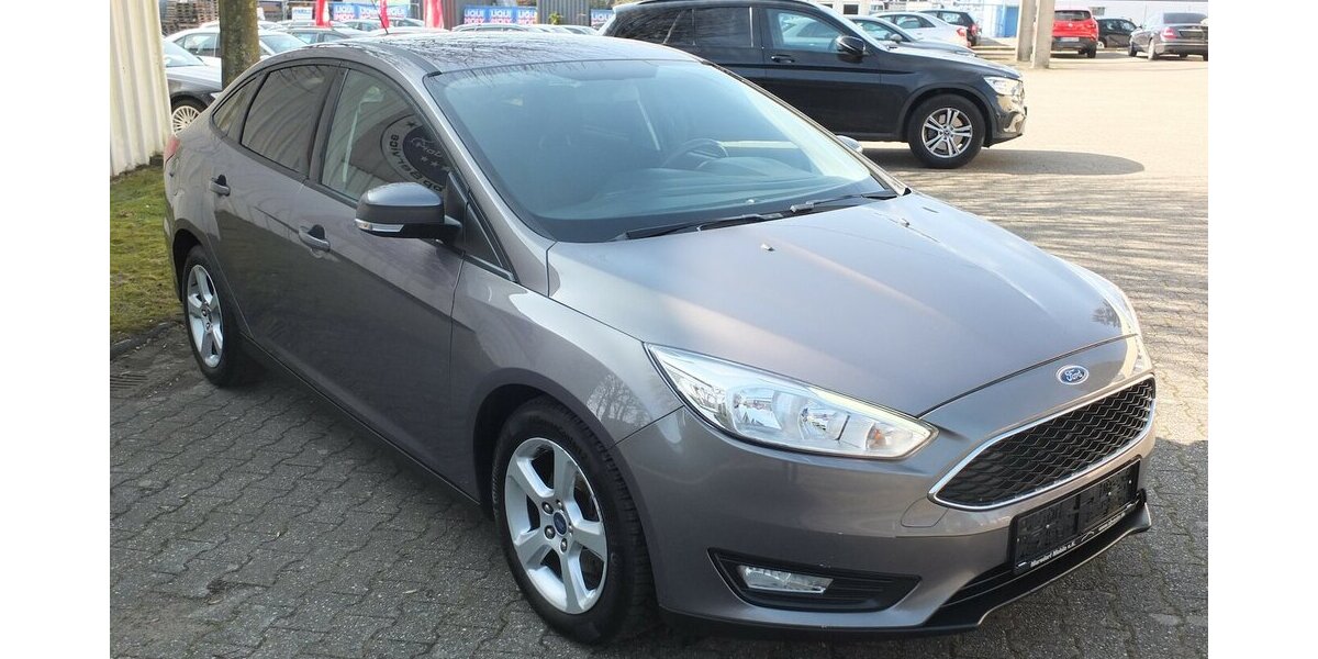 Ford Focus BLACK WEEK 25: KLIMAUTOMATIK PARKPILOT 118.919 km 6.908 € Köln 50858