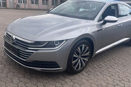 VW Arteon 148.000 km 18.200 € Hilden 40721