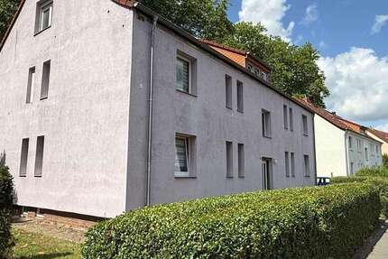 Haus zum Kaufen in Duisburg 399.000 € 281 m²