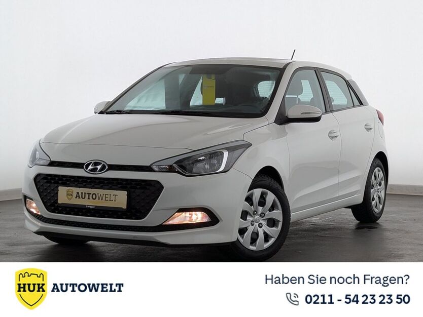 Hyundai i20 41.890 km 8.960 € Düsseldorf 40599