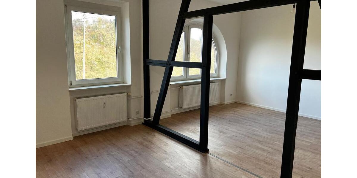 Dachgeschoßwohnung Radevormwald - 3.5 Zimmer, 90 m&sup2;, 810&euro; | Angebot:24869986