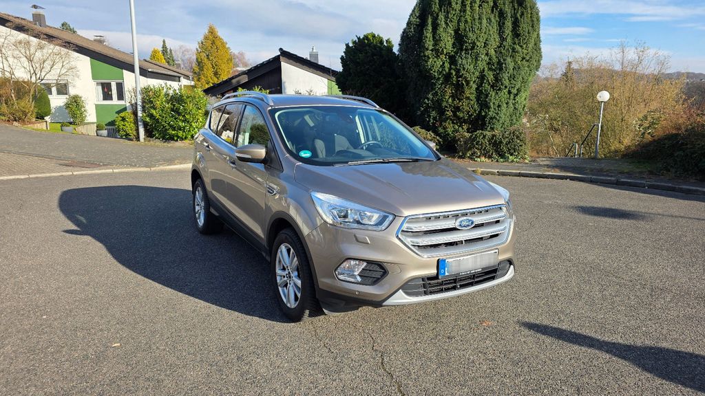 Ford Kuga 51.500 km 16.500 &euro; Leverkusen 51375
