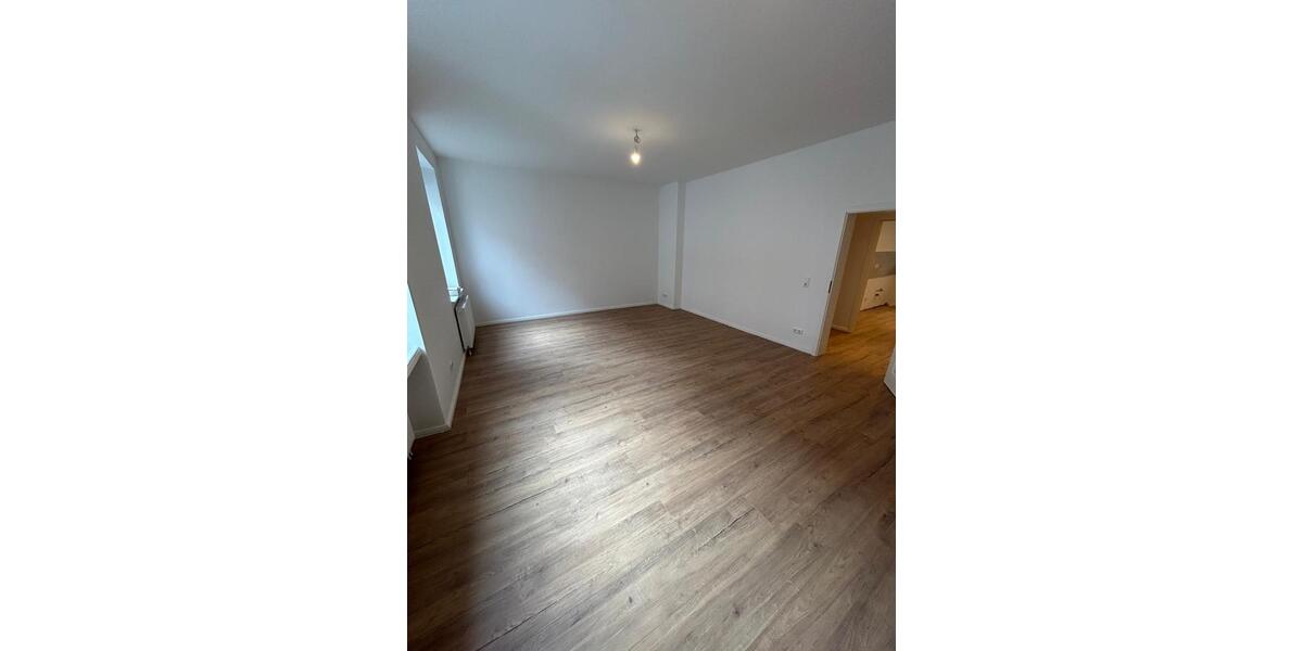 Erdgeschoßwohnung Wuppertal Arrenberg - 2 Zimmer, 68 m&sup2;, 715&euro; | Angebot:25887574