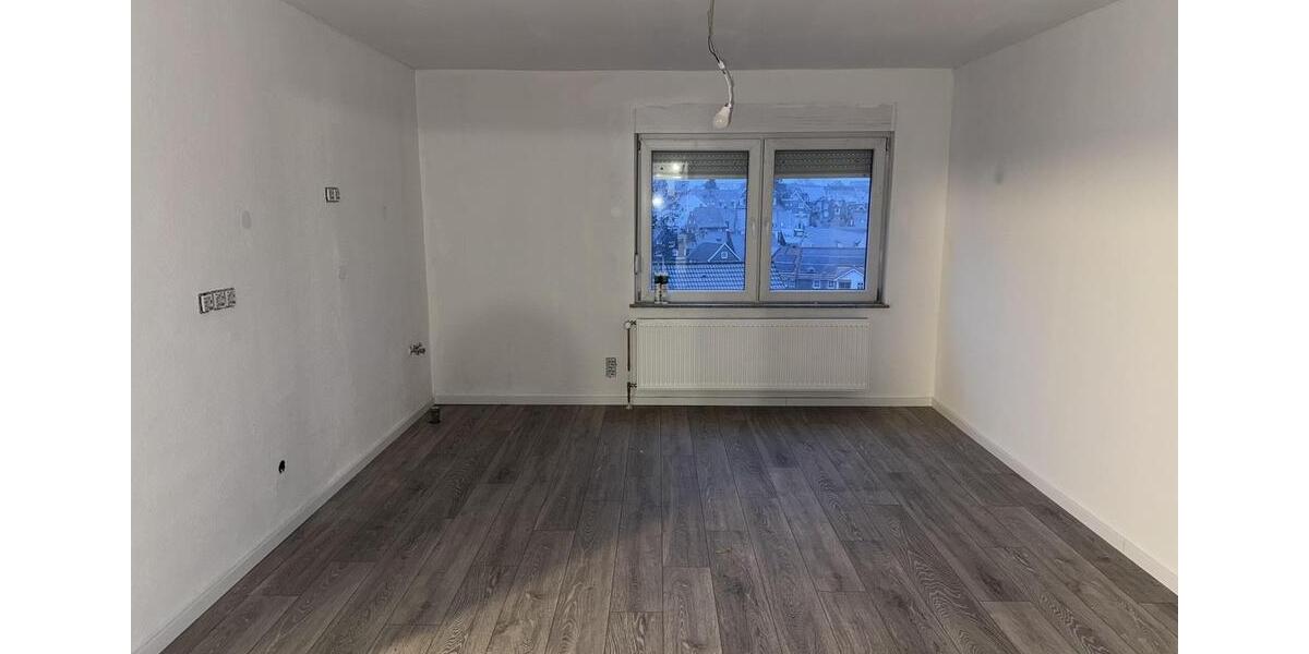 Erdgeschoßwohnung Hückeswagen - 3 Zimmer, 65 m&sup2;, 800&euro; | Angebot:24659837