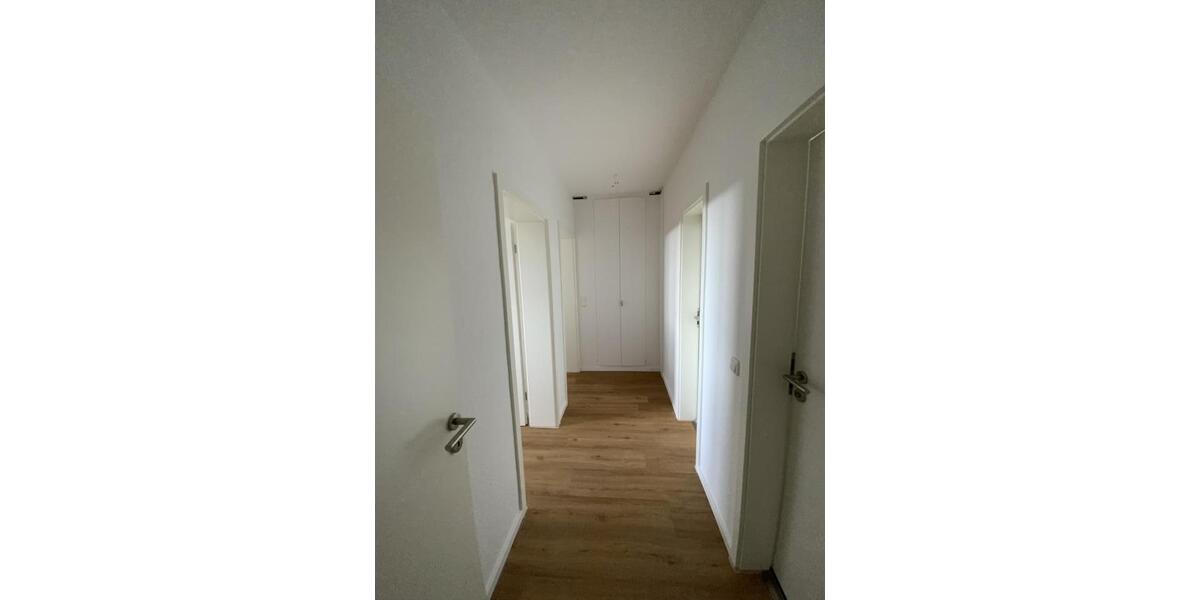 Etagenwohnung Remscheid Lüttringhausen - 3 Zimmer, 77 m&sup2;, 469&euro; | Angebot:25963909