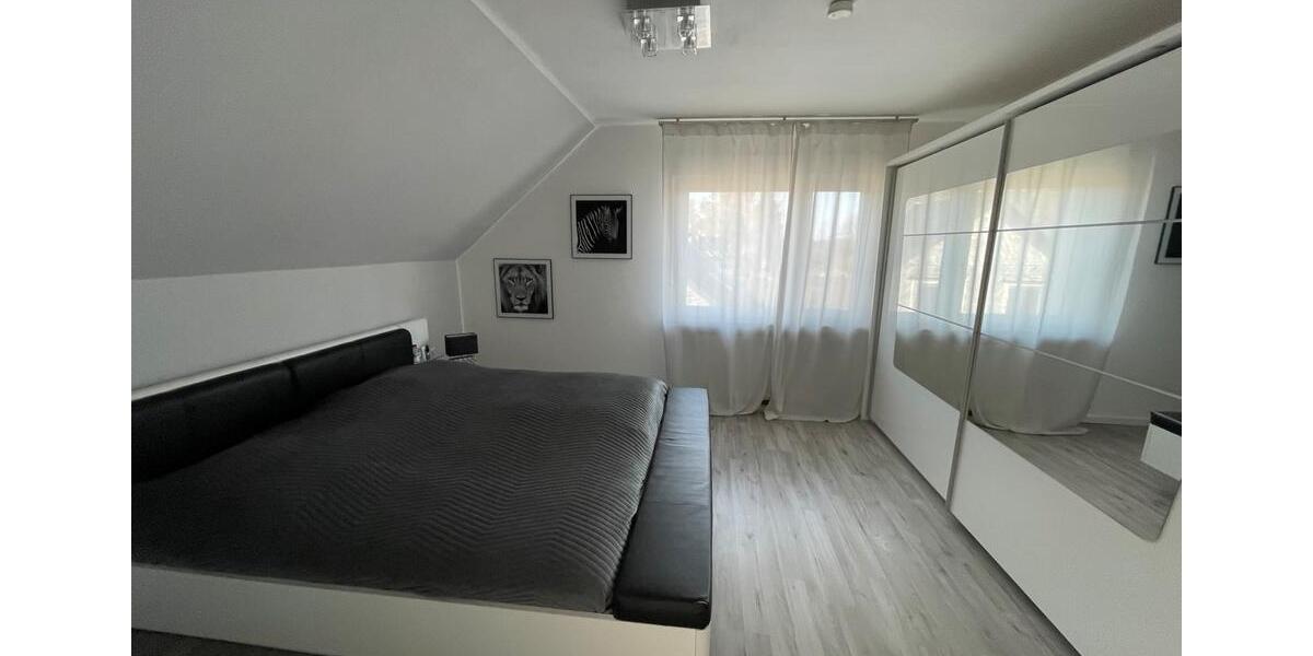 Einfamilienhaus Solingen Central - 5 Zimmer, 161 m&sup2;, 750.000&euro; | Angebot:25647817