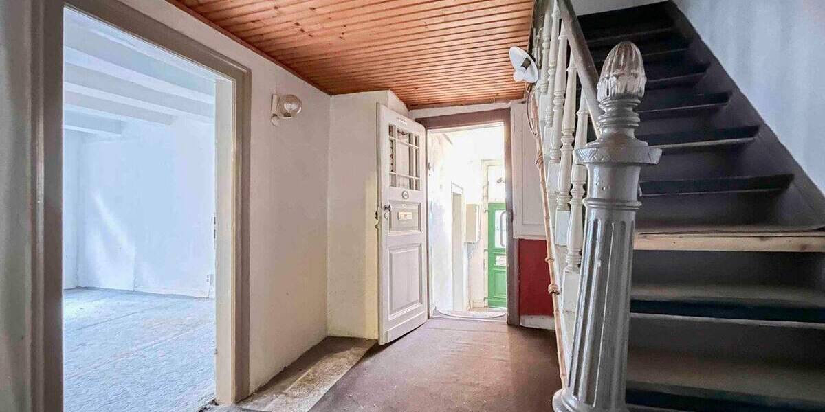 Einfamilienhaus Solingen Gräfrath - 6 Zimmer, 160.000&euro; | Angebot:25654464