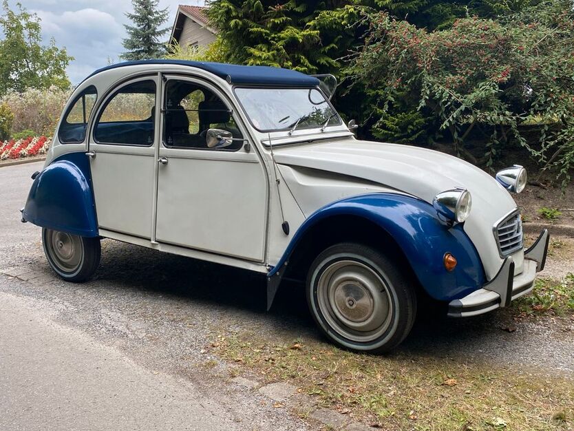 Citroen 2 CV 125.567 km 8.900 € Wülfrath 42489