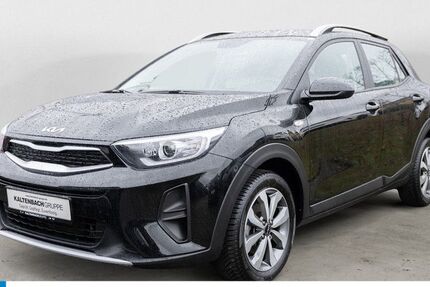 Kia Stonic 29.325 km 15.290 &euro; Remscheid 42897