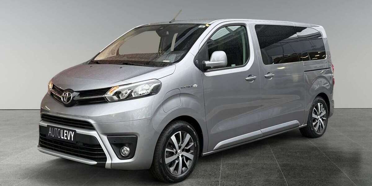 Toyota Proace 10.853 km 29.890 € Düsseldorf 40233