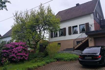 Haus Wipperfürth - 4 Zimmer, 120 m&sup2;, 320.000&euro; | Angebot:27266957
