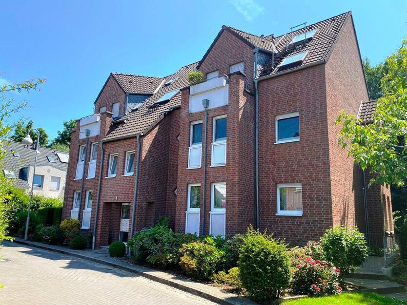 3 Zimmer Maisonette-Wohnung mit Garten in ruhiger Lage