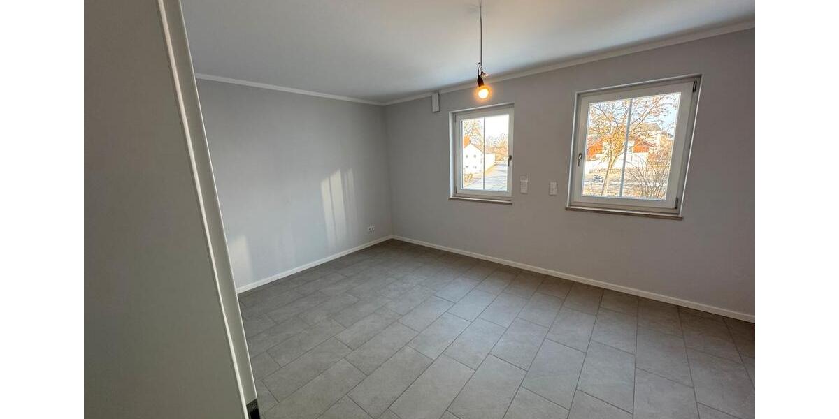 Etagenwohnung Kürten - 3 Zimmer, 92 m&sup2;, 900&euro; | Angebot:24731081