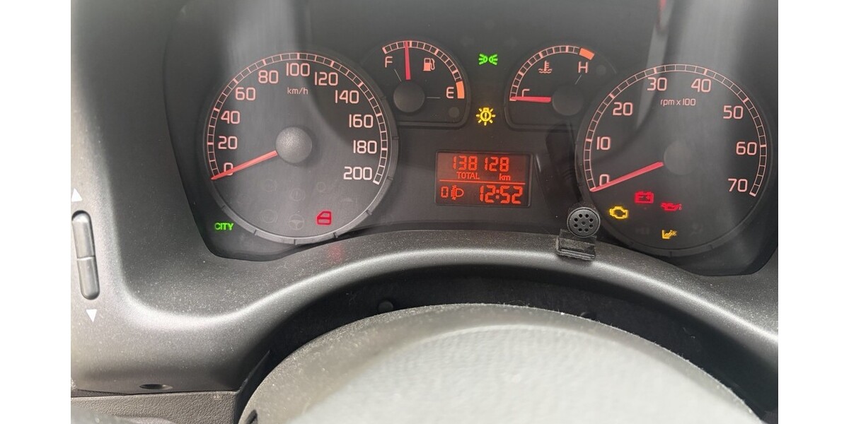 Fiat Punto 138.128 km 1.199 &euro; Köln 50667