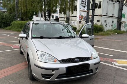 Ford Focus 94.000 km 3.000 &euro; Köln 51103