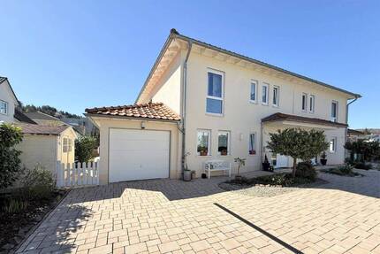 Haus Overath - 4 Zimmer, 152 m&sup2;, 785.000&euro; | Angebot:26192128