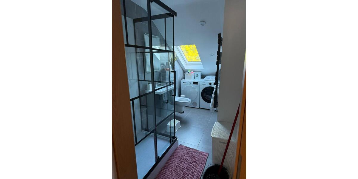 Dachgeschoßwohnung Solingen Höhscheid - 2 Zimmer, 62 m&sup2;, 308.000&euro; | Angebot:27621765