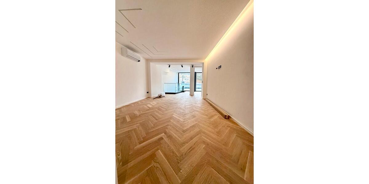 Hochparterre Düsseldorf Pempelfort - 3 Zimmer, 119 m&sup2;, 2.500&euro; | Angebot:24385522