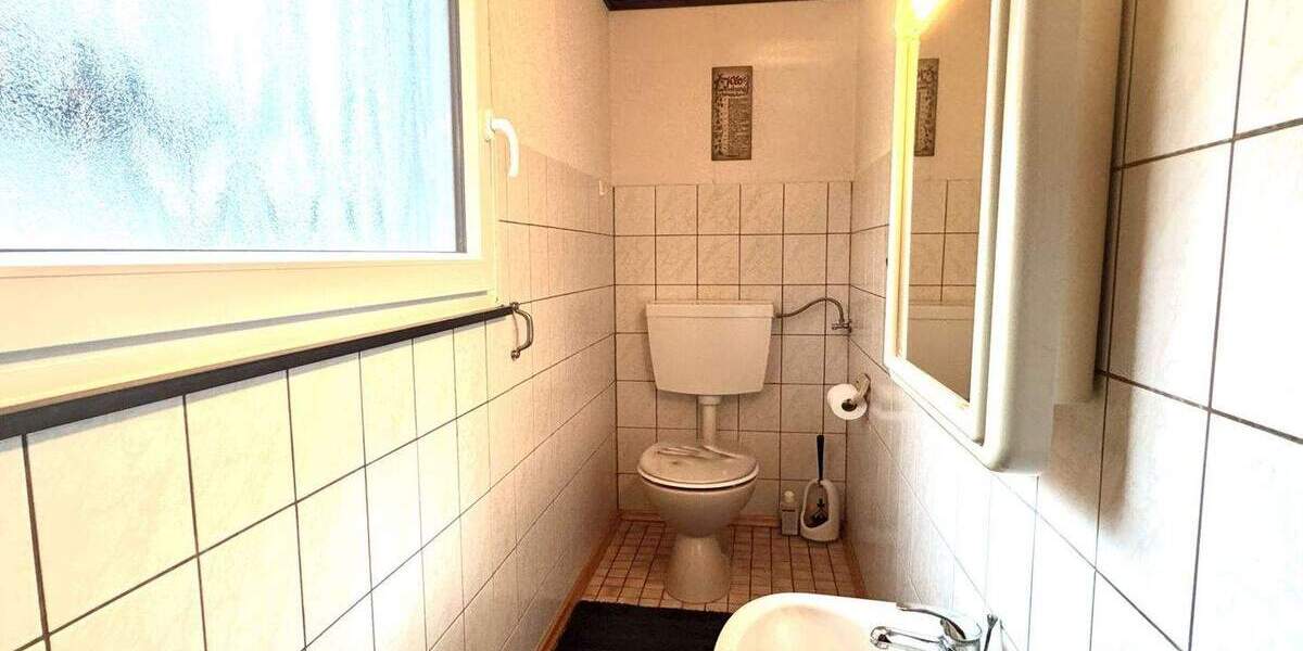 Einfamilienhaus Ratingen West - 7 Zimmer, 650.000&euro; | Angebot:24916359