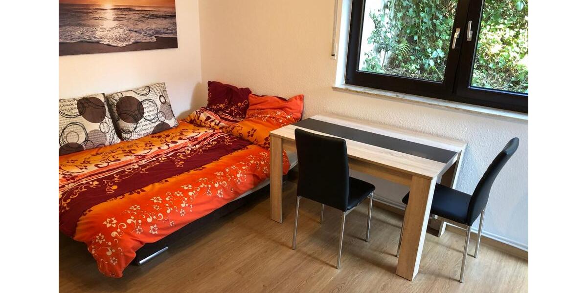 Erdgeschoßwohnung Hattingen Niederbonsfeld - 1 Zimmer, 25 m&sup2;, 300&euro; | Angebot:24663558