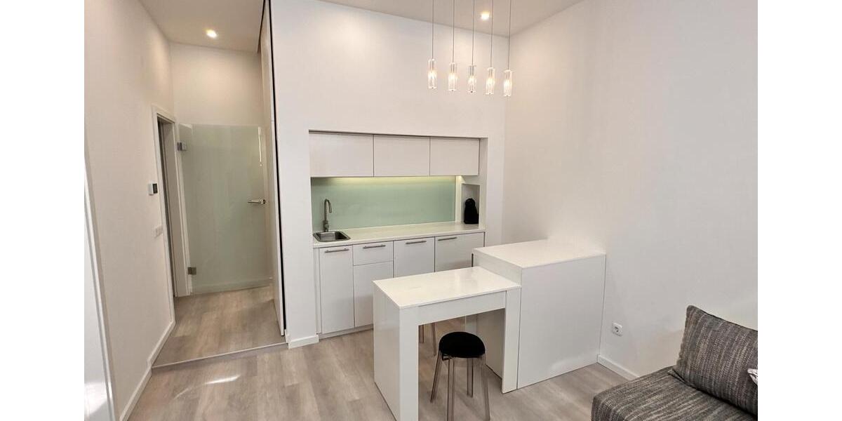 Etagenwohnung Düsseldorf Oberbilk - 2 Zimmer, 34 m&sup2;, 930&euro; | Angebot:24395628