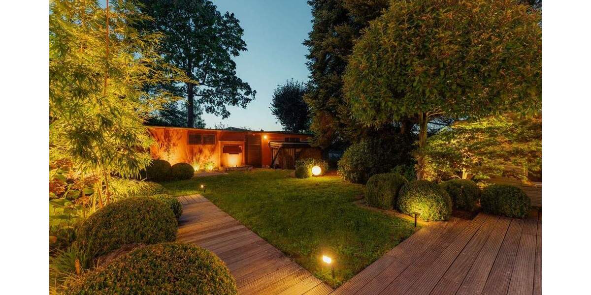 Einfamilienhaus Bergisch Gladbach Schildgen - 7 Zimmer, 282 m&sup2;, 945.000&euro; | Angebot:25799879